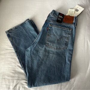 NWT Levi’s wedgie straight jeans 🏷️👖✨